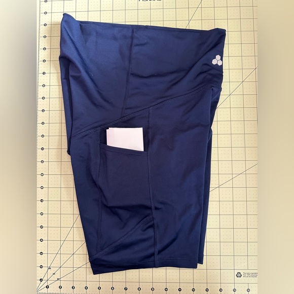 Maternity Tek Gear® Workout Bike Shorts Size S - Picture 5 of 6